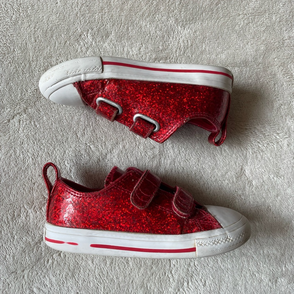 Converse, red glitter, Velcro sneakers. Size 9 (Toddler)